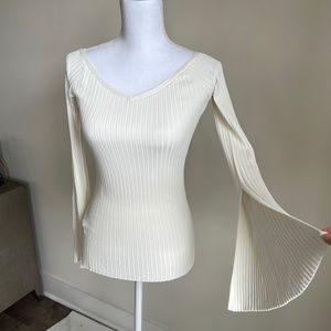 Sweater  BCBG Ivory